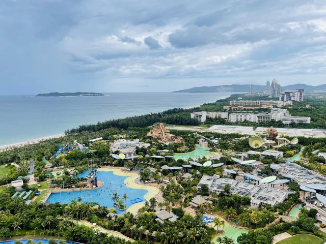 海南岛经典环岛10日游 （海口、万宁、三亚、亚龙湾、蜈支洲岛、南山）